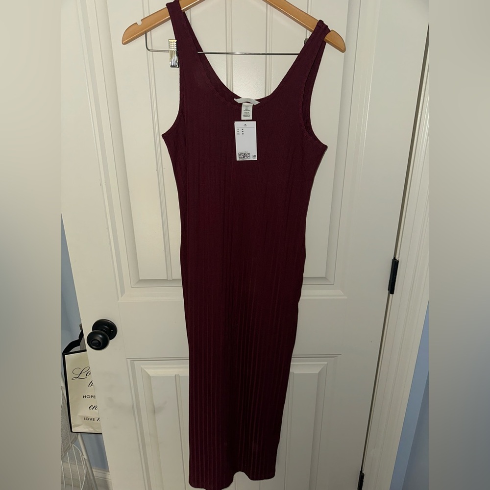 H&M Ribbed Sleeveless Maxi Dress in Burgundy